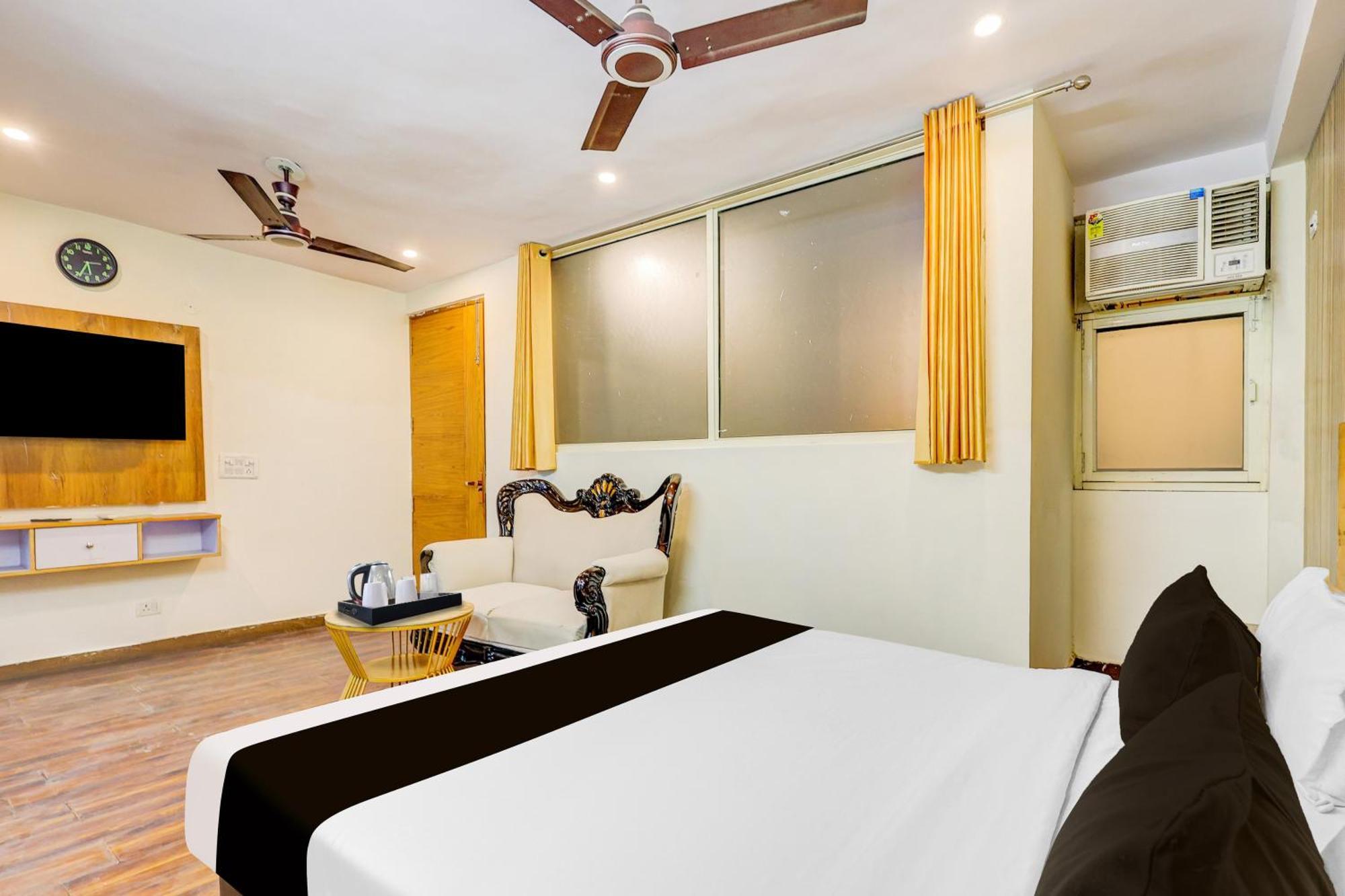Hotel O Hari Nagar Ashram New Delhi Buitenkant foto